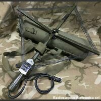 SC5434A Antenna a Loop  SC5434A  Utilizzata con le stazioni radio SCR536  per la ricezione direzionale di un segnale, in banda 3,5 a 6 Mhz Accessori per apparati radio Militari