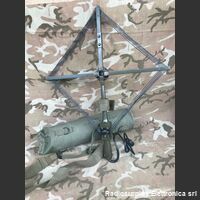 SC5434A Antenna a Loop  SC5434A  Utilizzata con le stazioni radio SCR536  per la ricezione direzionale di un segnale, in banda 3,5 a 6 Mhz Accessori per apparati radio Militari