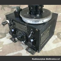 CQC-50061 CQC-50061  Radiogoniometro Aeronautico, completo di antenna loop Accessori per apparati radio Militari