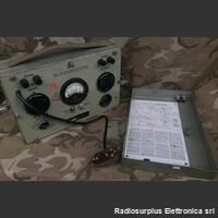 I-135-G Test Unit  I-135-G  Test set per la prova e l'allineamento  dei ricetrasmettitori SCR-536/BC-611 Accessori per apparati radio Militari