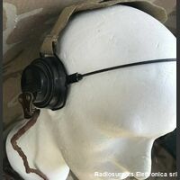DLR N°5 CUFFIA W.S. Inglese  DLR N°5  I.T.BA5  Completa di cavo telato e connettore Accessori per apparati radio Militari