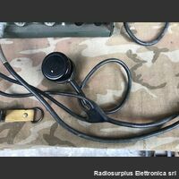 TBY-2 TBY-2 type CRI-43007  Ricetrasmettitore spalleggiabile del 1941 WW2  Frequenza operativa da 28 - 80  Mhz in AM Apparati radio