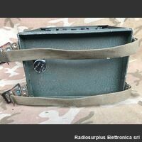 TBY-2 TBY-2 type CRI-43007  Ricetrasmettitore spalleggiabile del 1941 WW2  Frequenza operativa da 28 - 80  Mhz in AM Apparati radio