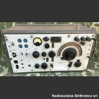 R.107 da rev Reception Set (da revisionare) R.107 Ricevitore AM/CW a copertura continua da 1,2 - 17,5 Mhz in tre bande. Apparati radio