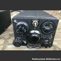 ER-74-4 SOCRAT ER-74-4  Ricetrasmettitore Aeronautico Francese  Gamma operativa da 100 a 156 Mhz Apparati radio