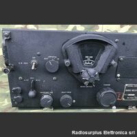 BC-224-F BC-224-F Signal Corps  Ricevitore Aeronautico AM/CW/MCW da 200-500 Khz e da 1,5 a 18  Mhz in 6 bande. Apparati radio