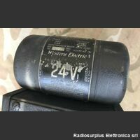BC-733-D mod BC-733-D  Ricevitore Aeronautico Signal Corps  Utilizzato per l'atterraggio strumentale degli aeromobili Apparati radio