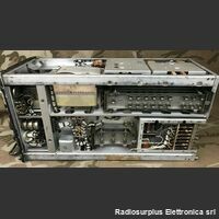 R-105A/ARR-15 R-105A/ARR-15  Ricevitore HF Aeronavale US. Navy  Sintonia continua da 1,5 a 18,5 Mhz Apparati radio