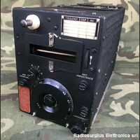 CCT-52209 CCT-52209  Trasmettitore serie Command Set  Sintonia continua da  4 - 5,3 Mhz Apparati radio