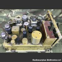 AN/ARC-3 AN/ARC-3  Stazione radio aeronautica, VHF 150-156 Mhz composta da:  Trasmettitore T-67/ARC-3  Ricevitore R-77/ARC-3  Alimentatore 28 Volt J-68/ARC-3 Apparati radio