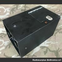 BC-1066-B BC-1066-B  Ricevitore per testare i transponder IFF, serviva per l'identificazione degli aeromobili amici.  Utilizza due bande I Band e G Band 400 - 450 Mhz Apparati radio
