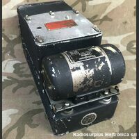 BC-455-B dinamo  BC-455-B  Ricevitore Aeronautico  U.S. Army  Frequenza da 6 a 9,1 Mhz Apparati radio