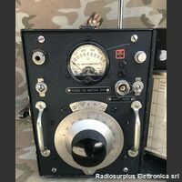 BC-909-D BC-909-D  Frequenzimetro ad assorbimento per la calibrazione di apparati radio  Frequenza operativa da 150 a 234 Mhz Accessori per apparati radio Militari