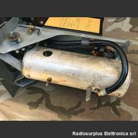 BC-909-D BC-909-D  Frequenzimetro ad assorbimento per la calibrazione di apparati radio  Frequenza operativa da 150 a 234 Mhz Accessori per apparati radio Militari