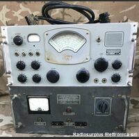  Magneti Marelli RP 32 + alimentatore ALS/HF/R  Ricevitore AM/CW a copertura continua da 1,5 a 30,5 Mhz in 6 bande Apparati radio