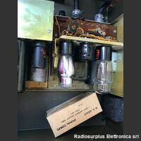 BC-620-A + PE-120 BC-620-A + PE-120  Ricetrasmettitore due canali quarzati da 20 a 27,9 Mhz Apparati radio
