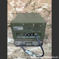 BC-659 + C7-79-B BC-659 + C7-79-B  Ricetrasmettitore due canali quarzati da 20 a 27,9 Mhz  Completo contenitore batterie per uso portatile Apparati radio