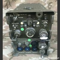 RT-70/GRC + AM-65/GRC RT-70/GRC + AM-65/GRC   Ricetrasmettitore in sintonia continua da 47 a 58  Mhz in FM Apparati radio