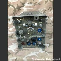 RT-70/GRC + AM-65/GRC  RT-70/GRC + AM-65/GRC  Ricetrasmettitore in sintonia continua da 47 a 58  Mhz in FM Apparati radio