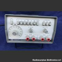 HP 3311A HP 3311A  Generatore di forma d'onda da 0,1 Hz fino a 1 MHz Strumenti