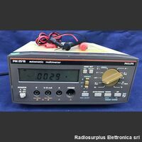 PM2519 PHILIPS PM 2519  Multimetro digitale automatico da banco. Strumenti