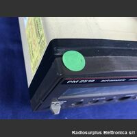 PM2519 PHILIPS PM 2519  Multimetro digitale automatico da banco. Strumenti