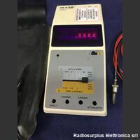 PFM 200 SINCLAIR PFM 200  Frequenzimetro palmare  da 20 Hz a 10 Mhz e da 5 Mhz a 200 Mhz Strumenti