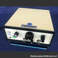  EXACT model 120B  Generatore di forme d'onda da 1 Hz a 3 Mhz Strumenti