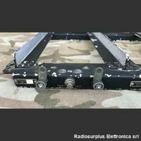 MT-71/ARC-5 MT-71/ARC-5  Supporto a dopppio scomparto per il montaggio di due trasmettitori radio aeronautici della serie AN/ARC-5. Accessori per apparati radio Militari