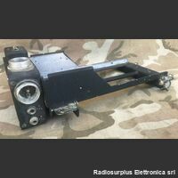 MT-7A/ARR-2 MT-7A/ARR-2  Supporto trasmettitori radio aeronautici della serie AN/ARC-5. Accessori per apparati radio Militari