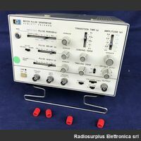 HP 8012B Pulse Generator HP 8012B Strumenti
