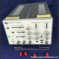 HP 8012B Pulse Generator HP 8012B Strumenti
