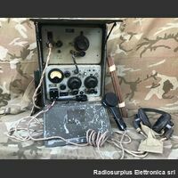 WS68 P  WIRELESS SET NO.68 P  Ricetrasmettitore spalleggiabile del 1942 WW2  Frequenza operativa da 1,75 - 2,9 Mhz in AM e CW Apparati radio