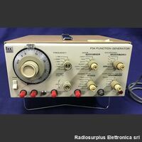  IEC F34  Generatore di funzioni da 0.0003 Hz to 3 MHz Strumenti