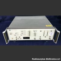 HP 8015A HP 8015A Generatore di impulsi a doppia uscita da 50 MHz Strumenti