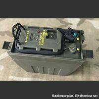 PE-400 PE-400  Cofano porta batterie RV2/400 Accessori per apparati radio Militari