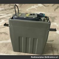 PE-400 PE-400  Cofano porta batterie RV2/400 Accessori per apparati radio Militari