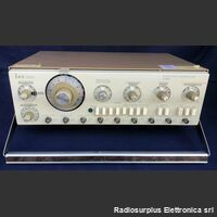 IEC F55A IEC F55A  Generatore di funzioni con sweep  da 0.0003 Hz a 11 Mhz Strumenti