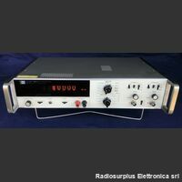 HP 5326B HP 5326B  Frequenzimetro digitale a Nixie con voltmetro Strumenti