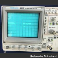 TEK2246 TEKTRONIX 2246    Oscilloscopio 4 canali 100 Mhz Strumenti