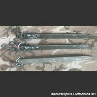 GP-103/7C GP-103/7C  Kit tre pezzi picchetti in acciaio  Lunghezza picchetto cm 40 Accessori per apparati radio Militari