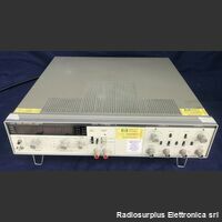 HP5328A HP 5328A  Frequenzimetro da banco Strumenti