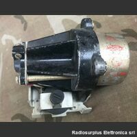CR2795B105A1 CR2795B105A1  Regolatore DC 28 Volt Generatore di tensione Accessori per apparati radio Militari