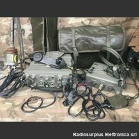 RV-3/13/V RV-3/13/V  Stazione radio veicolare in VHF FM da 26 a 71,95 Mhz  Composta da :ricetrasmettitore ER-95A/I,amplificatore interfonico AI-100, Apparati radio