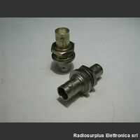 BNCp_p Adatatore SUHNER Doppia presa BNC da pannello UG492 A/U Connettori e cavi R.F.