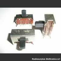 CDS1V3P4P Commutatore da Circuito stampato 4vie 3 posizioni . Angolare Commutatori e Interruttori