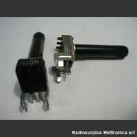 PT10KMINI Potenziometro miniatura 10 KoHm. Perno 27 x 6 da C.S. Resistenze e Potenziometri