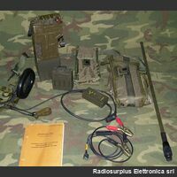 RV2-400 Ricetrasmettitore portatile VHF RV-2/400 Apparati radio militari