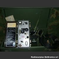 R105cassa Ricetrasmettitore R-105 kit Apparati radio militari