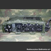 UK-RT320 Ricetrasmettitore Manpack in HF UK/RT-320 Apparati radio militari